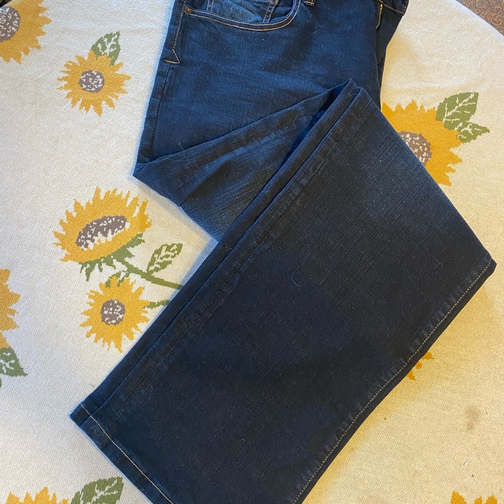 Women's Dark Blue Jeans